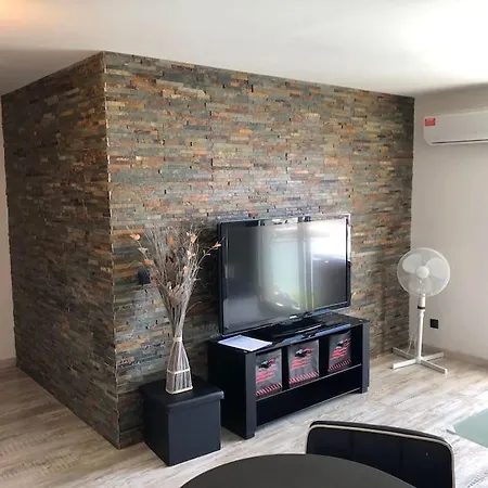 Apartment Bord Canal Tranquillite Demain Nous Appartient
